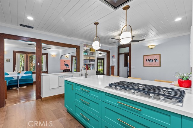 1719 Monte Vista Street, Pasadena CA: https://media.crmls.org/medias/6a16320c-1b30-4f0f-8a58-adb651f4e792.jpg