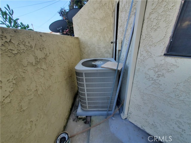 Detail Gallery Image 48 of 54 For 1022 S Marengo Ave #1,  Alhambra,  CA 91803 - 4 Beds | 2/1 Baths