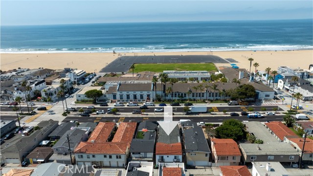 Detail Gallery Image 3 of 17 For 1324 W Balboa Bld, Newport Beach,  CA 92661 - – Beds | – Baths