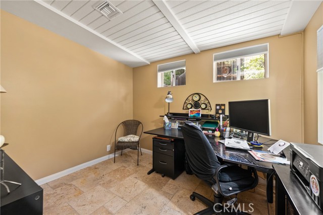 5893 Oak Knolls Road, Simi Valley CA: https://media.crmls.org/medias/6a178a63-f7dc-40fe-ae3c-987b5fef6530.jpg