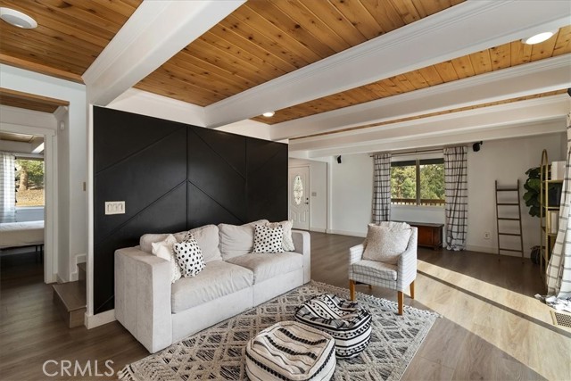 Detail Gallery Image 19 of 73 For 1051 Mound, Big Bear City,  CA 92314 - 4 Beds | 5 Baths