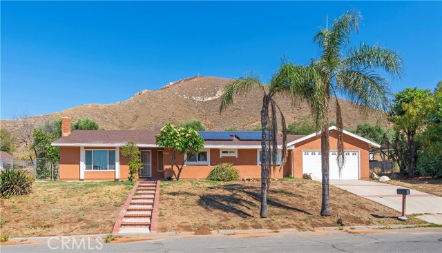 2267 Sandra Dr, Riverside, CA 92509