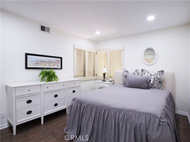 2201 Via Carrillo, Palos Verdes Estates, California 90274, 2 Bedrooms Bedrooms, ,2 BathroomsBathrooms,Residential,For Sale,Via Carrillo,SB26078806