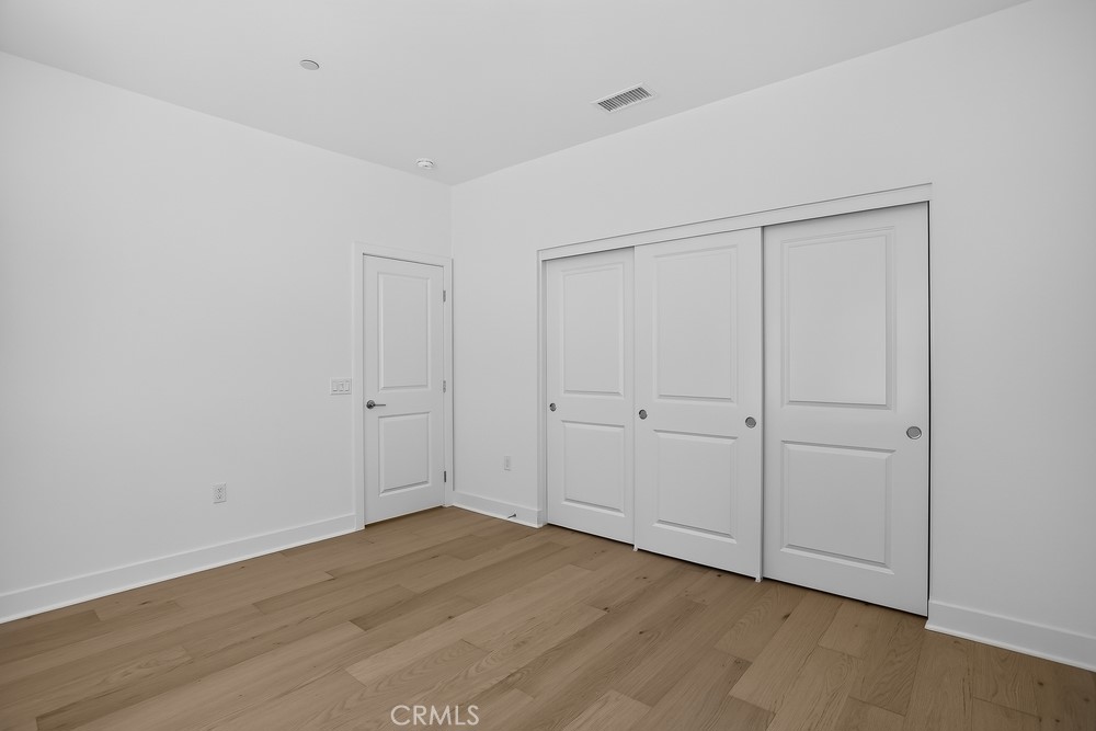 https://media.crmls.org/medias/6a195d4e-78b8-41ca-a122-ba236a4e74f0.jpg?preset=X-Large