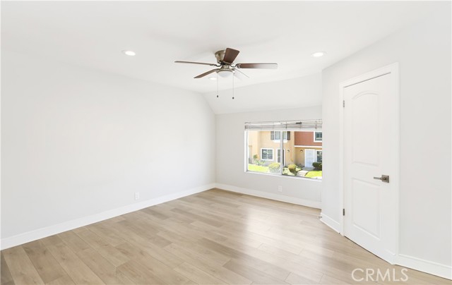 Image 14 of 38 For 18 Heritage  