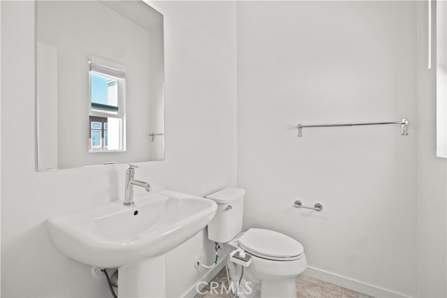610 Cultivate, Irvine CA: https://media.crmls.org/medias/6a1ab722-d8dd-4d54-ac24-7709ee1202e5.jpg