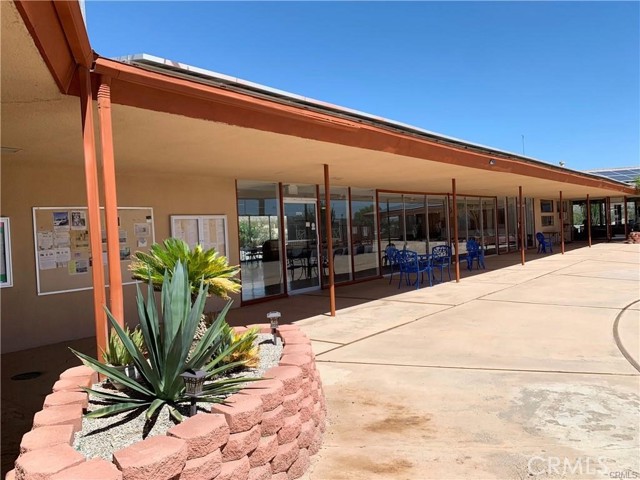 69481 Midpark Drive, Desert Hot Springs CA: https://media.crmls.org/medias/6a1b3c0e-f71b-4b20-baf1-f9f3927a6bca.jpg
