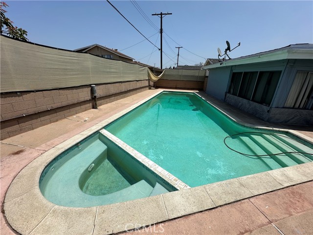 Detail Gallery Image 8 of 9 For 17321 Merit Ave, Gardena,  CA 90247 - 3 Beds | 2 Baths