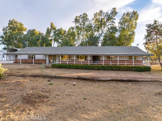 Detail Gallery Image 13 of 59 For 6935 Chardonnay Rd, Paso Robles,  CA 93446 - 4 Beds | 3 Baths