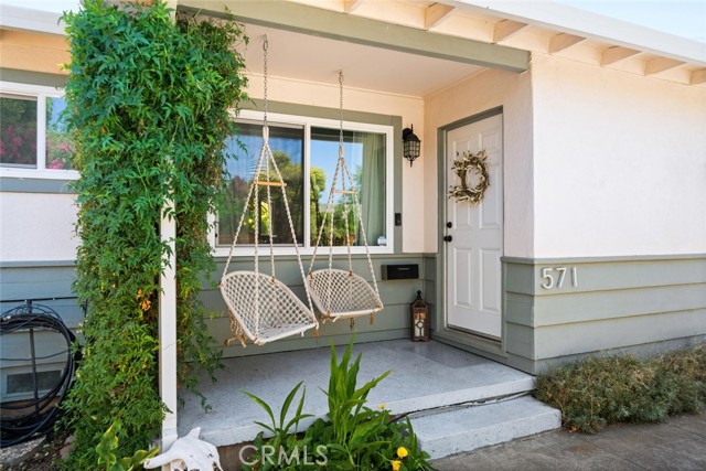 571 Redwood Way, Chico CA: https://media.crmls.org/medias/6a1cbdeb-746b-4c0a-bf25-01702809b05d.jpg