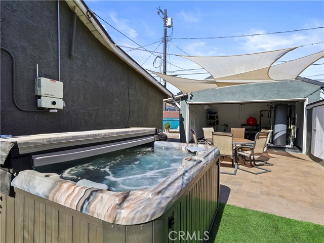 Detail Gallery Image 50 of 57 For 8110 Lesner Ave, Lake Balboa,  CA 91406 - 3 Beds | 2 Baths