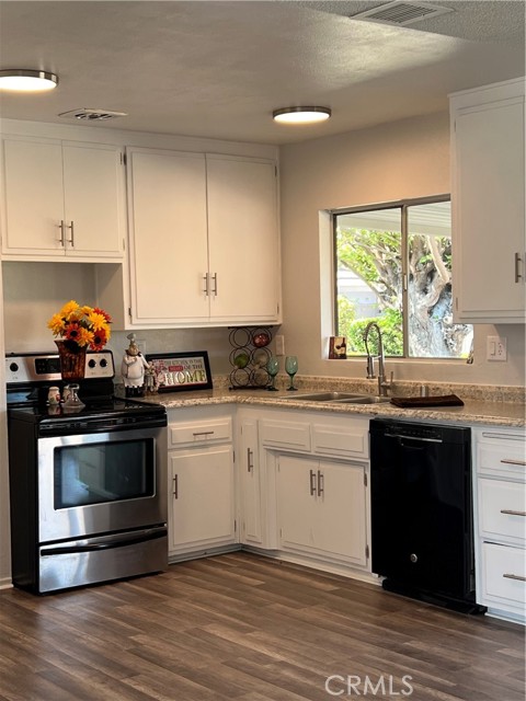 160 Susan Lane, Hemet, CA, 92543 160 Susan Lane, Hemet, CA, 92543