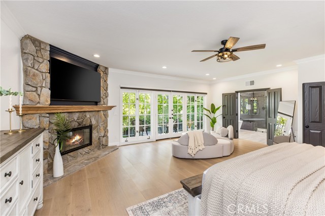 6032 County Oak Road, Woodland Hills CA: https://media.crmls.org/medias/6a1f9ae2-268d-4252-8cca-04036c5ce237.jpg