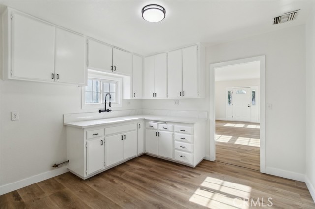 Detail Gallery Image 12 of 19 For 390 E 4th St, San Bernardino,  CA 92410 - 2 Beds | 1 Baths