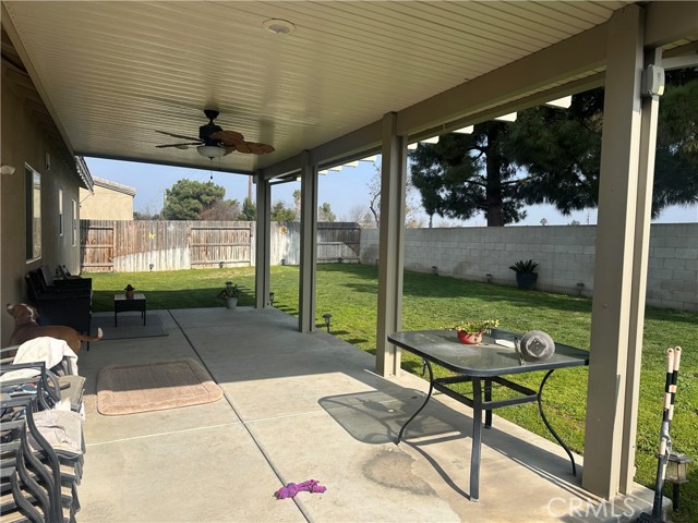 Detail Gallery Image 16 of 23 For 1611 Brea St, Bakersfield,  CA 93307 - 3 Beds | 2 Baths