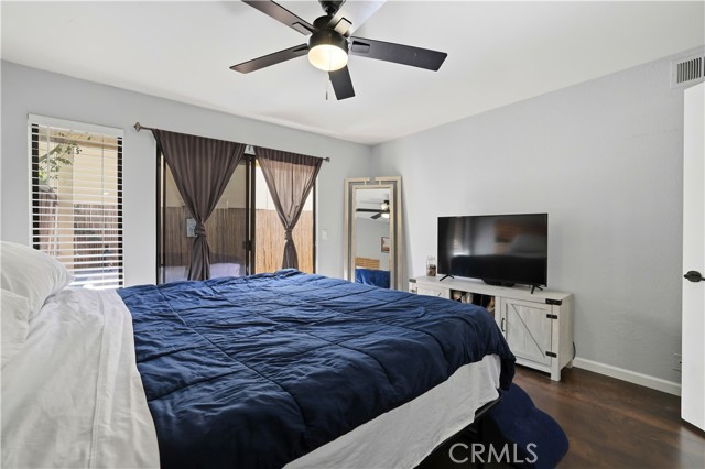 Detail Gallery Image 11 of 29 For 2123 Temple, Signal Hill,  CA 90755 - 2 Beds | 2/1 Baths