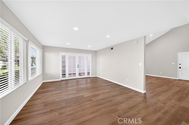 Image 23 of 60 For 11370 Nashawena Court