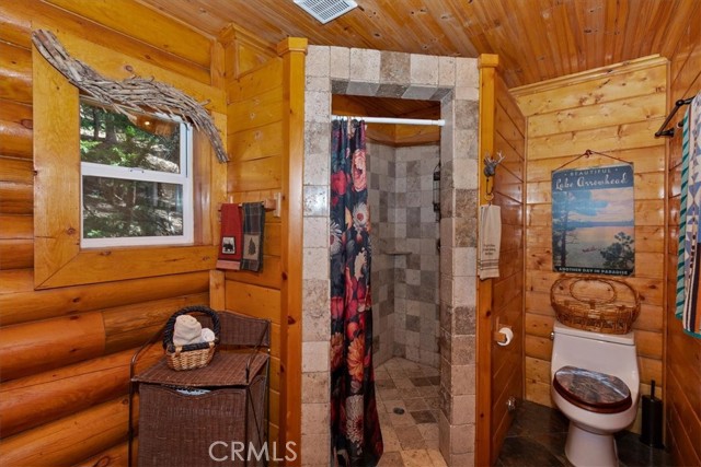 Detail Gallery Image 18 of 48 For 28730 Potomac, Lake Arrowhead,  CA 92352 - 3 Beds | 3 Baths