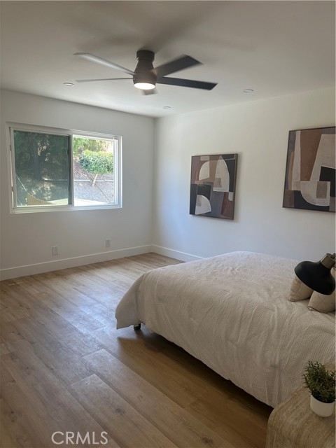 8043 Hillandale Drive, San Diego CA: https://media.crmls.org/medias/6a21481e-d10b-49f6-8e3b-9b4d4a1055be.jpg