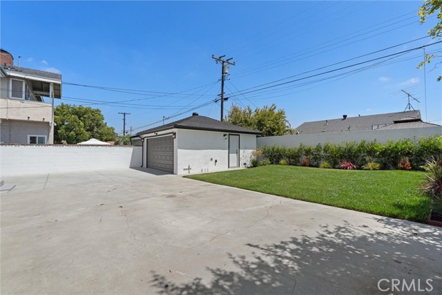Detail Gallery Image 26 of 28 For 19910 Bernist Ave, Torrance,  CA 90503 - 3 Beds | 2 Baths