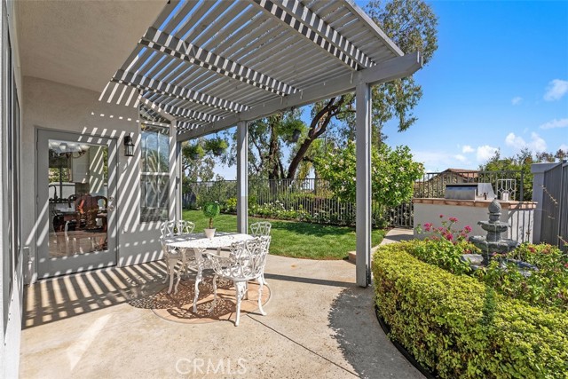 28532 Chimney Rock Circle, Trabuco Canyon CA: https://media.crmls.org/medias/6a234f5d-39db-44aa-8d17-a7e6c12f0030.jpg