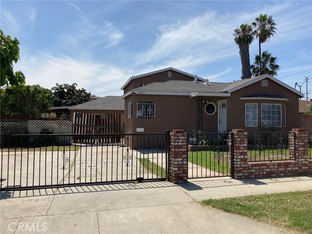 Photo of 15527 S Washington Avenue, Compton, CA 90221