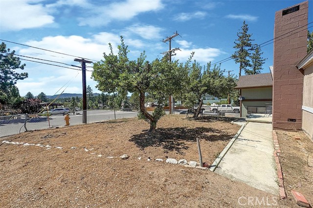 Detail Gallery Image 9 of 39 For 40958 Pennsylvania Ave, Big Bear Lake,  CA 92315 - 1 Beds | 2 Baths