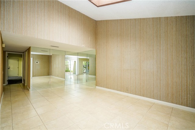 26005 Andrea Court, Mission Viejo CA: https://media.crmls.org/medias/6a248b91-ab92-4084-802e-a543315ee62c.jpg