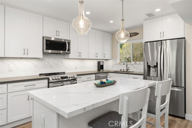 Detail Gallery Image 5 of 50 For 5506 Paseo Del Lago #N,  Laguna Woods,  CA 92637 - 2 Beds | 2 Baths