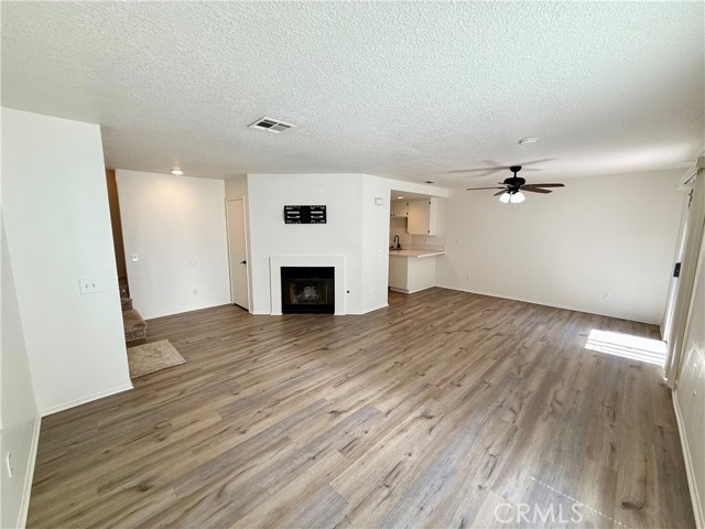 Detail Gallery Image 3 of 15 For 8353 Sunset Trail Pl #C,  Rancho Cucamonga,  CA 91730 - 2 Beds | 2/1 Baths