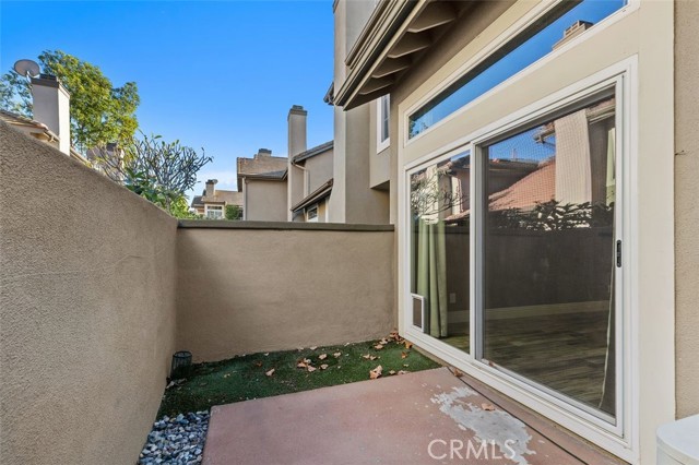 Detail Gallery Image 29 of 35 For 510 S Hollydale, Anaheim Hills,  CA 92808 - 3 Beds | 3 Baths