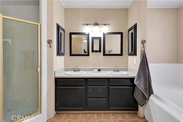 Detail Gallery Image 24 of 51 For 18830 Munsee Rd, Apple Valley,  CA 92307 - 4 Beds | 2/1 Baths