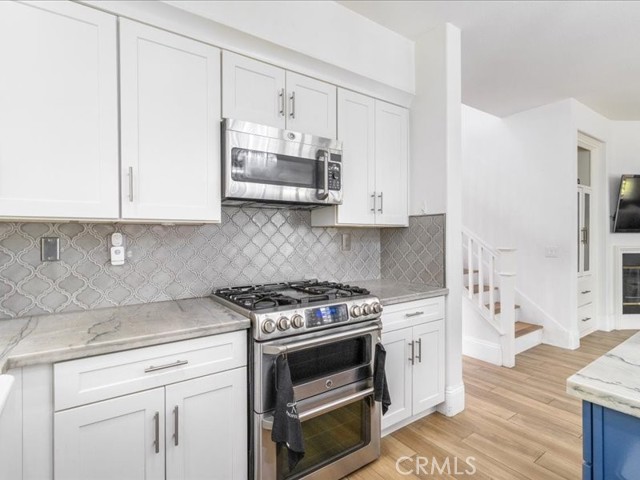 Detail Gallery Image 15 of 75 For 22821 Oak Knoll, Carson,  CA 90745 - 4 Beds | 3 Baths