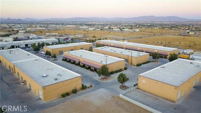 17229 Lemon Street, Hesperia, California 92345, ,Commercial Lease,For Rent,17229 Lemon Street,CRHD24210671