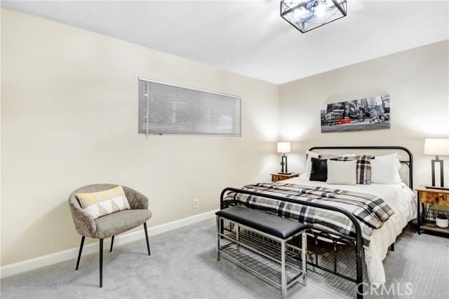 Detail Gallery Image 12 of 23 For 946 W Kendall, Corona,  CA 92882 - 3 Beds | 2 Baths