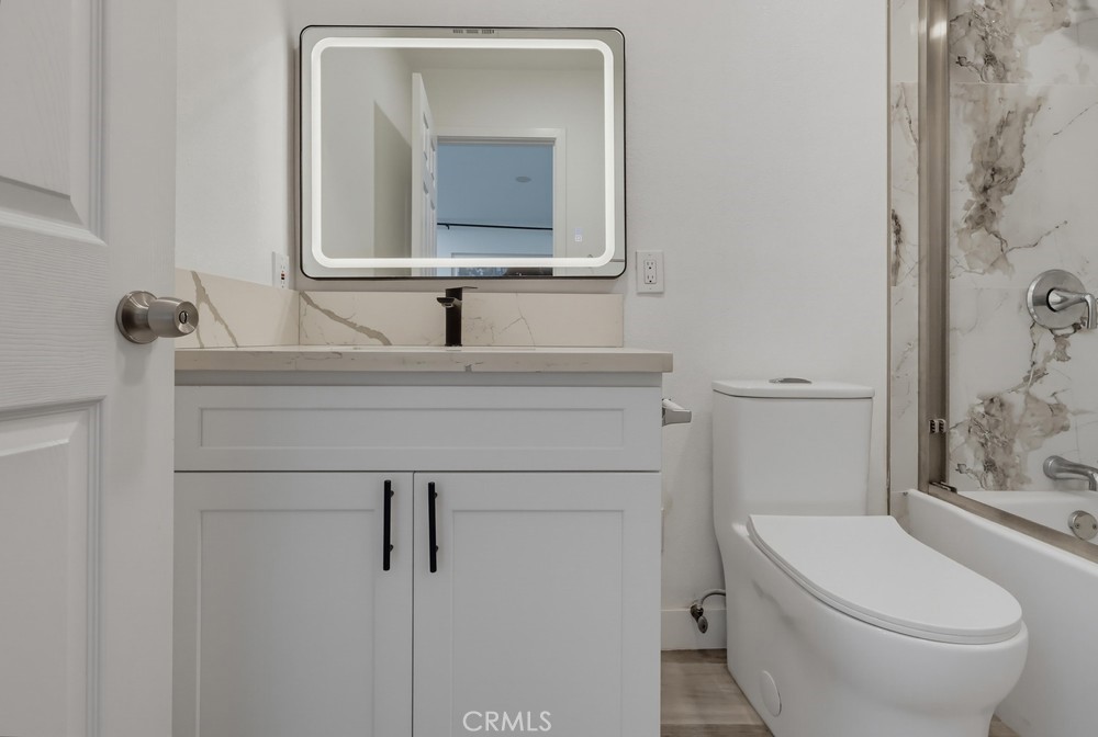 https://media.crmls.org/medias/6a2b1762-10b6-4b90-881f-20fdec30e0ae.jpg?preset=X-Large