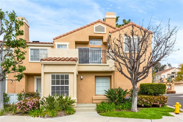 Detail Gallery Image 2 of 30 For 172 Chandon, Laguna Niguel,  CA 92677 - 2 Beds | 2 Baths