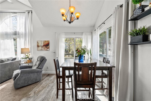 26905 Flo Lane, Canyon Country CA: https://media.crmls.org/medias/6a2bc0da-3910-48fb-afa8-3289de2ad844.jpg