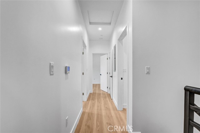 7320 Newcastle, Reseda CA: https://media.crmls.org/medias/6a2c1986-b8a8-47f5-b91b-c922a8ec70c4.jpg