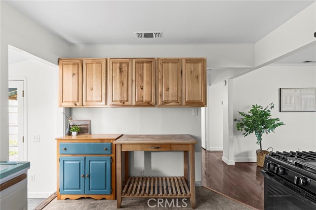 Detail Gallery Image 12 of 48 For 1022 Poppy St, Chico,  CA 95928 - 2 Beds | 1 Baths