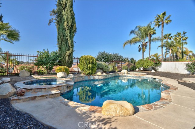 Detail Gallery Image 30 of 57 For 31384 Corte Tunas, Temecula,  CA 92592 - 5 Beds | 3 Baths