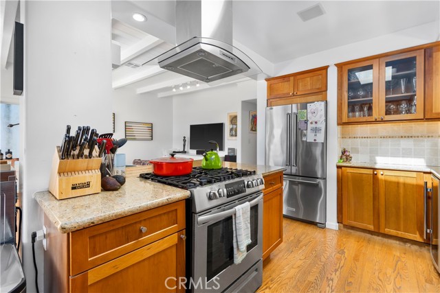 319 29th Street, Manhattan Beach, California 90266, 5 Bedrooms Bedrooms, ,3 BathroomsBathrooms,Residential,Sold,29th,SB22026167