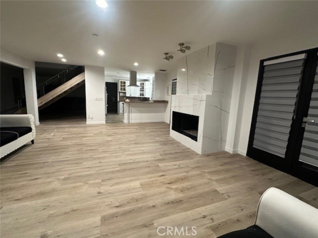 Detail Gallery Image 19 of 42 For 5128 Llano, Woodland Hills,  CA 91364 - 3 Beds | 3 Baths