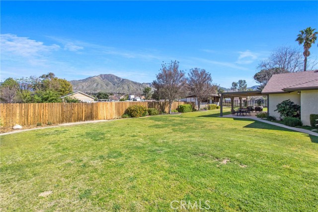 Detail Gallery Image 36 of 45 For 28216 Eucalyptus, Highland,  CA 92346 - 3 Beds | 2/1 Baths