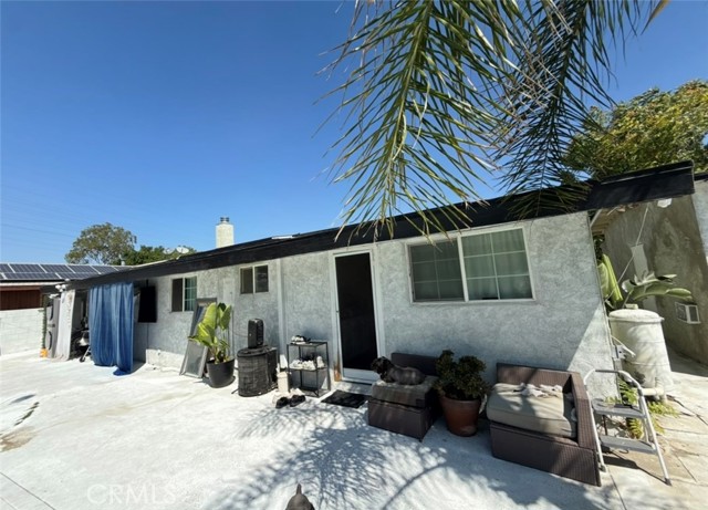 Detail Gallery Image 3 of 10 For 9197 Haddon, Sun Valley,  CA 91352 - 3 Beds | 3 Baths