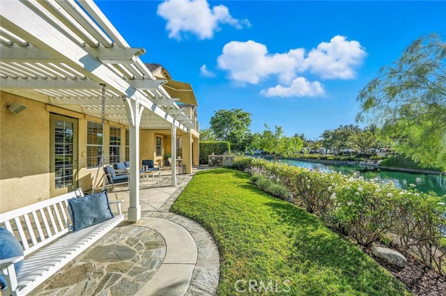 27052 Island Road, Valencia CA: https://media.crmls.org/medias/6a3053e5-b832-4d56-8c16-781db0bd03c7.jpg