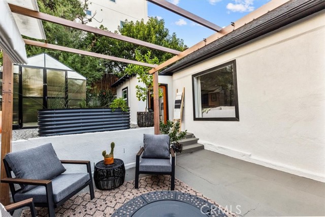 Detail Gallery Image 29 of 64 For 2207 - 2009 Apex Ave, Los Angeles,  CA 90039 - 2 Beds | 2 Baths