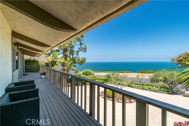 1500 Paseo Del Mar, Palos Verdes Estates CA: https://media.crmls.org/medias/6a32eacd-5a09-4ab6-9140-a4fe9439b4f9.jpg