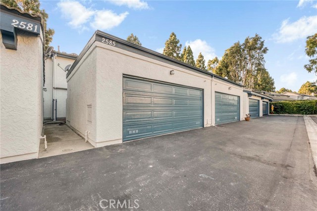 2585 Outlook, Port Hueneme CA: https://media.crmls.org/medias/6a33485c-e70b-4b45-976f-1a89000a3e07.jpg