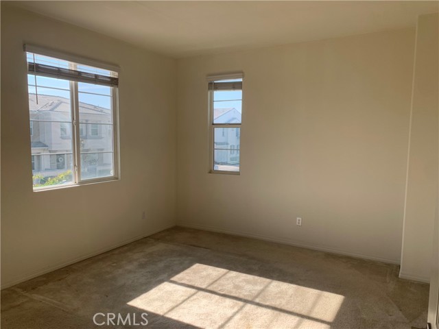 Detail Gallery Image 10 of 27 For 7135 Montecito Ln, Corona,  CA 92880 - 4 Beds | 3/1 Baths